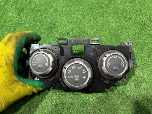 ชุดควบคุมแอร์ SUBARU FORESTER OEM 72311SC000 SH5 2007 EJ205 MT5