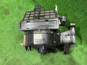 ブロアモーター SUBARU FORESTER OEM 72210FG000 SH5 2007 EJ205 MT5
