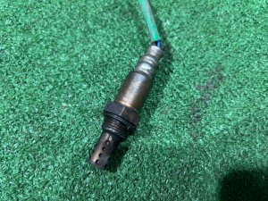 O2センサー（ラムダセンサー） №2 SUBARU FORESTER OEM 22690AA900 SH5 2007 EJ205 MT5