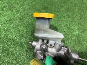 แม่ปั๊มคลัตช์บน SUBARU FORESTER OEM 37230SC010 30620AA140 SH5 2007 EJ205 MT5