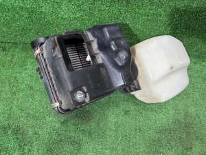 Caja del filtro de aire SUBARU FORESTER OEM 46052AG051 46052AG080 SH5 2007 EJ205 MT5