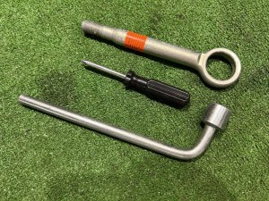 随车工具 крюк SUBARU FORESTER OEM 57805FG000 694005092 SH5 2007