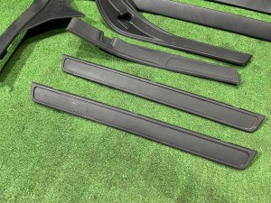 Sill trims SUBARU FORESTER OEM 94060FG040JC 94060FG050JC 94061YC000JC 94061YC010JC SH5 2007 GREY 61K