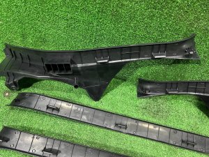 Sill trims SUBARU FORESTER OEM 94060FG040JC 94060FG050JC 94061YC000JC 94061YC010JC SH5 2007 GREY 61K
