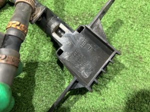 Left headlight washer SUBARU FORESTER OEM 86636SC010 SH5 2007