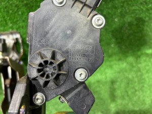 Pedales 5МТ SUBARU FORESTER OEM 36010AG120 36012SC060 36015AG100 SH5 2007 GREY 61K