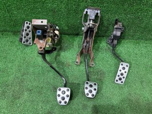 Pedales 5МТ SUBARU FORESTER OEM 36010AG120 36012SC060 36015AG100 SH5 2007 GREY 61K