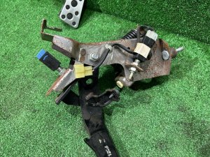 Pedales 5МТ SUBARU FORESTER OEM 36010AG120 36012SC060 36015AG100 SH5 2007 GREY 61K