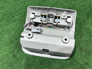 Plafonier dianteiro SUBARU FORESTER OEM 92151SC000LO SH5 2007 EJ205 MT5