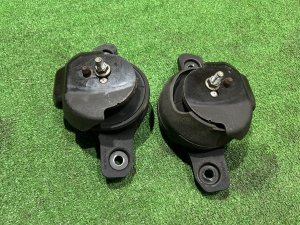 发动机支座 SUBARU FORESTER OEM 41022FG010 41022FG020 SH5 2007 EJ205 MT5