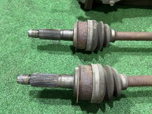 Diferencial с приводами 4.444 SUBARU FORESTER OEM 27011AB180 SH5 2007 EJ205 MT5