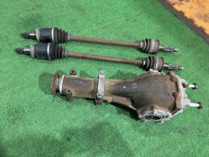 Diferencial с приводами 4.444 SUBARU FORESTER OEM 27011AB180 SH5 2007 EJ205 MT5