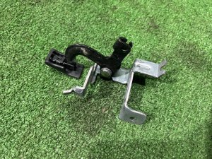 คันโยกเปิดฝาถังน้ำมัน Тросик бензобака SUBARU FORESTER OEM 57346AA010ML SH5 2007 GREY 61K