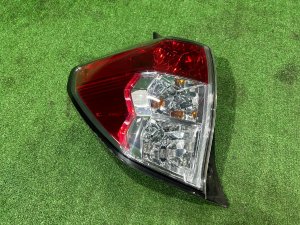 左テールランプ SUBARU FORESTER OEM 84912SC110 SH5 2007