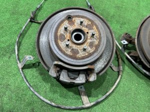 Bujes traseros SUBARU FORESTER OEM 28473FG000 26692FG000 26692FG010 26700FG000 SH5 2007 EJ205 MT5
