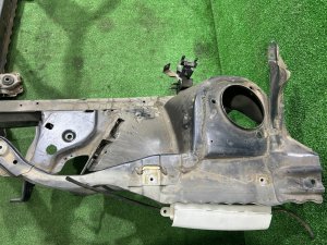 ラジエーターコアサポート SUBARU FORESTER OEM 53010SC0009P SH5 2007 GREY 61K