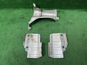 แผ่นกันความร้อนท่อไอเสีย 59024FG010 59024FG000 59024AG013 SUBARU FORESTER