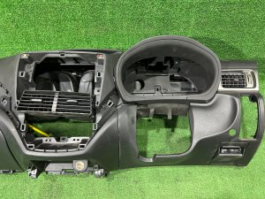 Dashboard SUBARU FORESTER OEM 66055FG100JM 66066SC000JC SH5 2007 GREY 61K