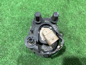 Left fog light SUBARU FORESTER OEM 84501SC010 SH5 2007