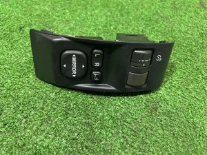 กล่องควบคุมกระจกมองข้าง SUBARU FORESTER OEM 83061SA000 SH5 2007 EJ205 MT5