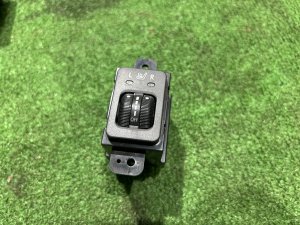 Interruptores de calefacción de asientos SUBARU FORESTER OEM 83245AG080 SH5 2007 EJ205 MT5