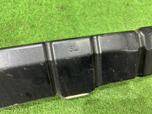 Suporte do guarda-lamas dianteiro esquerdo SUBARU FORESTER OEM 57160SC0109P SH5 2007