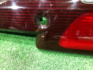 ไฟท้ายบนฝาท้าย SUBARU LEGACY LANCASTER OEM 84251AE060 BHE 2002