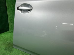 右フロントドア TOYOTA PRIUS OEM 67001-47070 ZVW30 2012 SILVER 1F7
