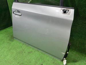 右フロントドア TOYOTA PRIUS OEM 67001-47070 ZVW30 2012 SILVER 1F7
