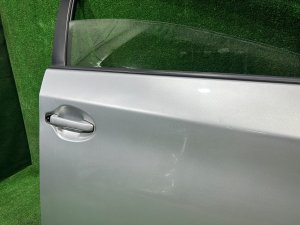 右フロントドア TOYOTA PRIUS OEM 67001-47070 ZVW30 2012 SILVER 1F7