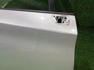 右フロントドア TOYOTA PRIUS OEM 67001-47070 ZVW30 2012 SILVER 1F7