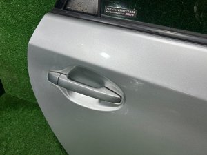 右后门 TOYOTA PRIUS OEM 67003-47080 ZVW30 2012 SILVER 1F7