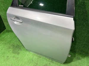 右后门 TOYOTA PRIUS OEM 67003-47080 ZVW30 2012 SILVER 1F7
