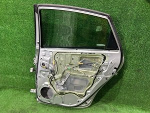 右后门 TOYOTA PRIUS OEM 67003-47080 ZVW30 2012 SILVER 1F7