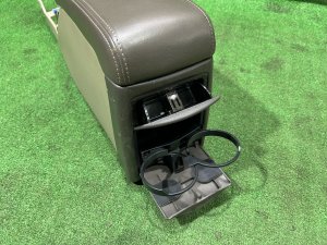 グローブボックス・アームレスト КОЖА SUBARU LEGACY LANCASTER OEM 92111AE010AD BHE BH9 BH5 2002 SILVER/GREY 1U2