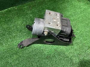 ABS unit 27539AE060 SUBARU LEGACY LANCASTER
