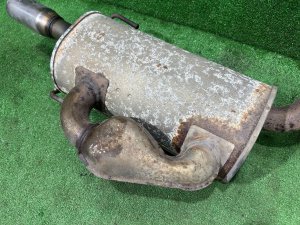 消音鼓 SUBARU LEGACY LANCASTER OEM 44300AE200 BHE 2002 EZ30 AT