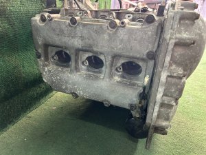 エンジン без навесного SUBARU LEGACY LANCASTER OEM 10100BG320 11008AA830 BHE 2002 EZ30 AT