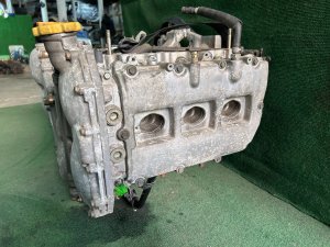 エンジン без навесного SUBARU LEGACY LANCASTER OEM 10100BG320 11008AA830 BHE 2002 EZ30 AT
