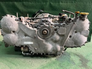 エンジン без навесного SUBARU LEGACY LANCASTER OEM 10100BG320 11008AA830 BHE 2002 EZ30 AT