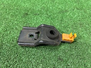 引擎盖撑杆卡扣 SUBARU LEGACY LANCASTER OEM 57255AE010 BHE 2002 SILVER/GREY 1U2