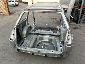 Secção traseira da carroçaria Rear Cut SUBARU LEGACY LANCASTER OEM 51410AE160 51410AE170 52122AE100 BHE 2002 SILVER/GREY 1U2