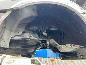 Secção traseira da carroçaria Rear Cut SUBARU LEGACY LANCASTER OEM 51410AE160 51410AE170 52122AE100 BHE 2002 SILVER/GREY 1U2