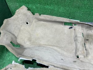 Alcatifa SUBARU LEGACY LANCASTER OEM 95011AE051GG BHE BH9 BH5 2002 SILVER/GREY 1U2