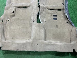 Alcatifa SUBARU LEGACY LANCASTER OEM 95011AE051GG BHE BH9 BH5 2002 SILVER/GREY 1U2