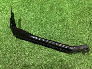 Soporte derecho del parachoques delantero SUBARU LEGACY LANCASTER OEM 57707AE230 BHE 2002 SILVER/GREY 1U2