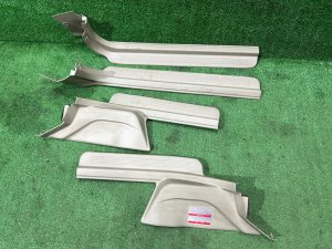 คิ้วชายบันได 94060AE000GE 94060AE010GE 94061AE000GE 94061AE010GE SUBARU LEGACY LANCASTER