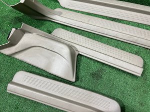 คิ้วชายบันได SUBARU LEGACY LANCASTER OEM 94060AE000GE 94060AE010GE 94061AE000GE 94061AE010GE BHE BH9 BH5 2002 SILVER/GREY 1U2