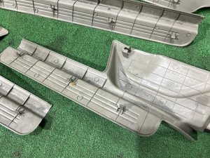 คิ้วชายบันได SUBARU LEGACY LANCASTER OEM 94060AE000GE 94060AE010GE 94061AE000GE 94061AE010GE BHE BH9 BH5 2002 SILVER/GREY 1U2