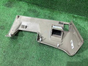 แผงพลาสติกใต้พวงมาลัย SUBARU LEGACY LANCASTER OEM 66075AE000GE BH9 BHE 2002 SILVER/GREY 1U2